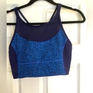 Lululemon sports bra size 8